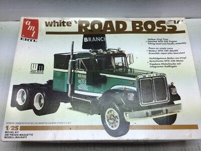 AMT Vintage White Road Boss Branch Series Truck Model #6642 STARTED