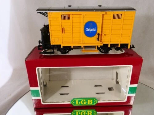 Wagons de marchandises pour modélisme ferroviaire à l'échelle 1