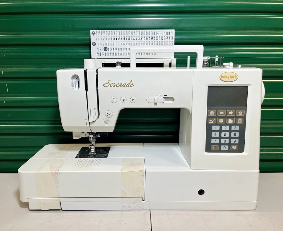 BABY LOCK SERENADE SEWING/ QUILTING MACHINE - TESTED WORKS -READ!! - Image 3 of 4