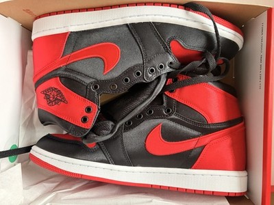 Nike Air Jordan 1 Retro High OG Satin Bred Black Red White Größe 41