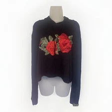 Dirtee Laundry XL Black Cropped Hoodie With Rose Appliqué