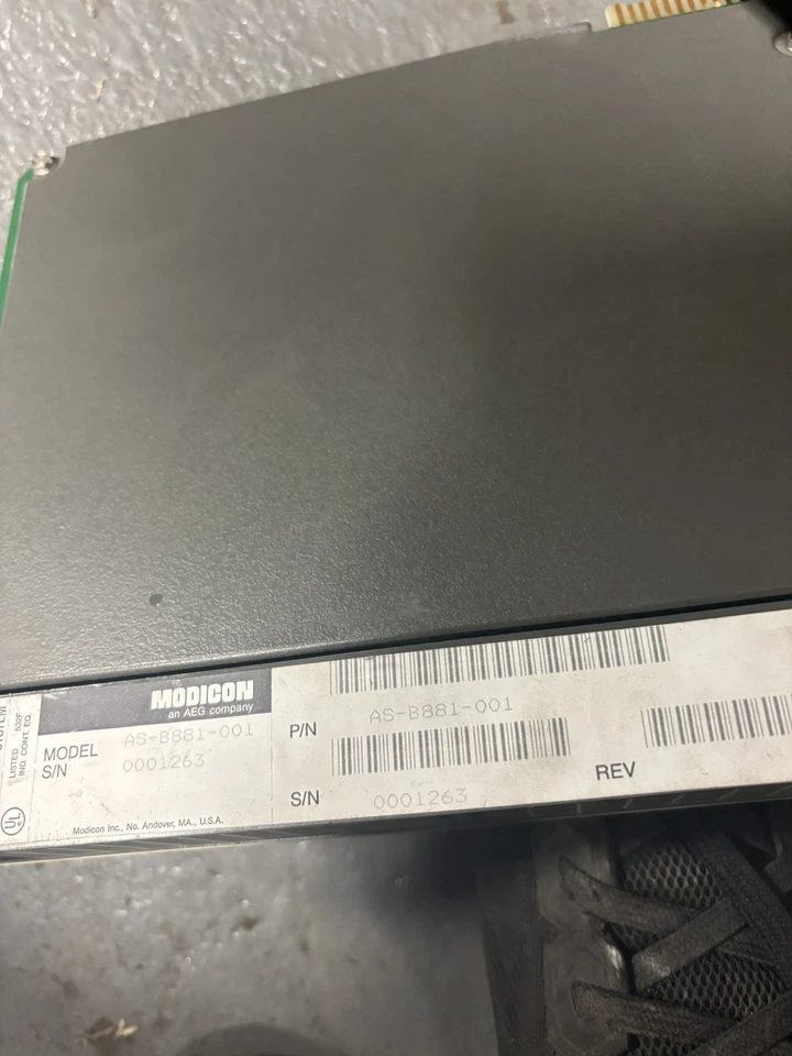 AEG Modicon AS-B881-001 entrada travada 24 VDC USADO - Imagem 3 de 3