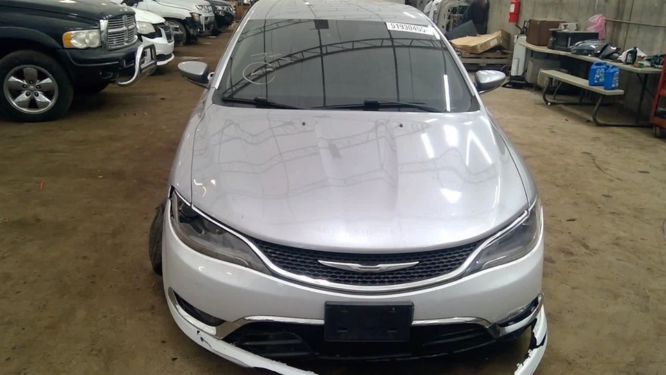 Pinza de pasajero trasera 12,60" diámetro rotor compatible con 14-20 CHEROKEE 6597523 Foto 4 de 4