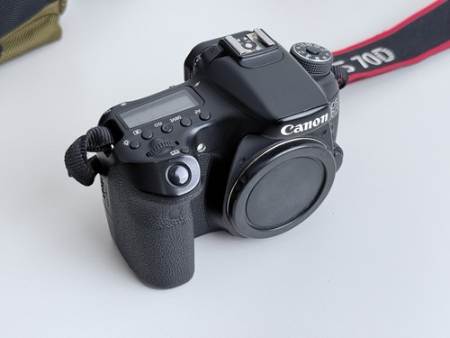Canon EOS 70D Body Gehäuse - 40260 Auslösungen - Picture 2 of 6