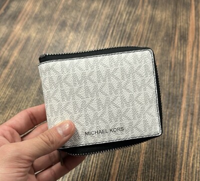 MICHAEL KORS Cooper Logo Zip-Around Wallet White | eBay MICHAEL KORS Cooper Logo Zip-Around Wallet White | eBay