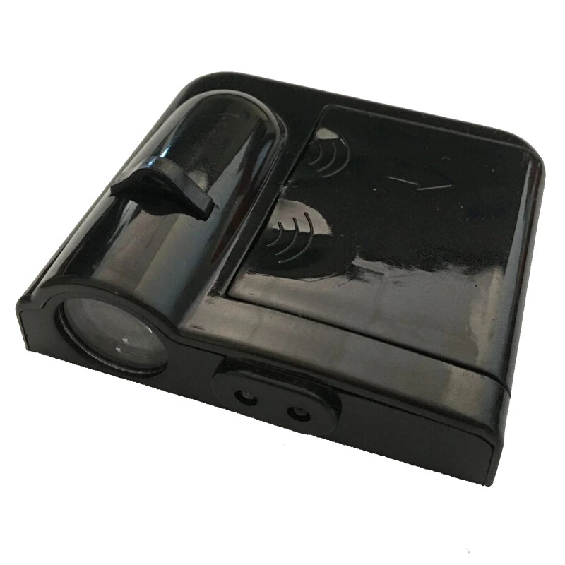 2 Piezas Sensor Infrarrojo Universal Coche LED Verde Calavera Logo Fantasma Láser Puerta Luz Foto 4 de 4