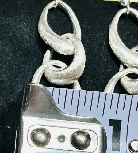 Textured Sterling Silver Triple Link Drop Earrings 7.09 Grams 1 5/8” - Picture 9 of 12