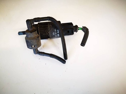1j6955651 Waschwasserpumpe, Scheibenreinigung  Volkswagen Golf DE2504895-87