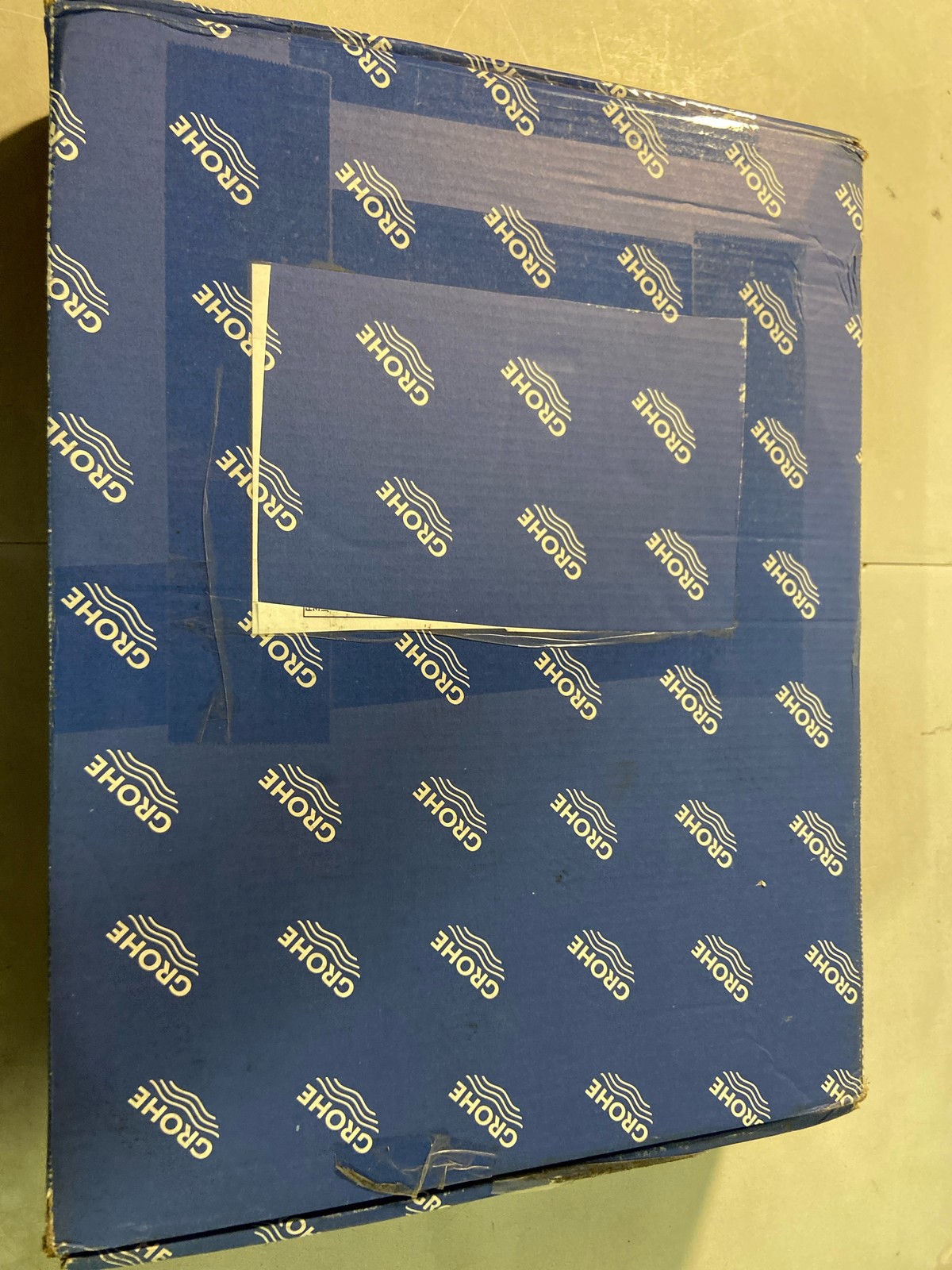 Grohe 20597000 Defined Faucet, Pop-Up Drain, SilkMove & EcoJoy - Chrome Finish