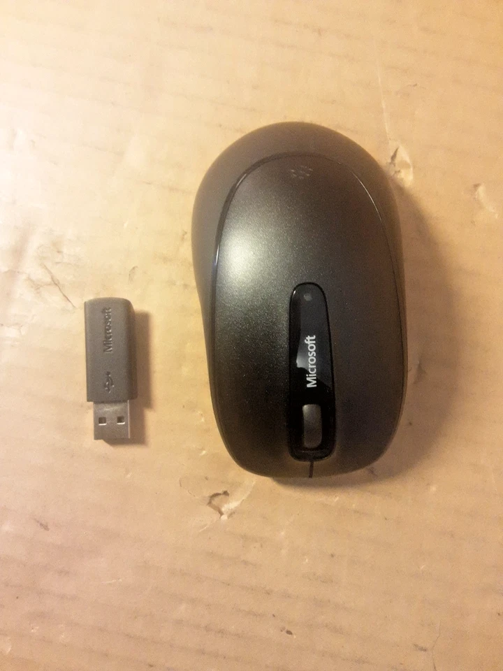 Microsoft Mouse  Model: 1416 Wireless Mouse 2000  + USB RECEIVER - Image 2 of 4