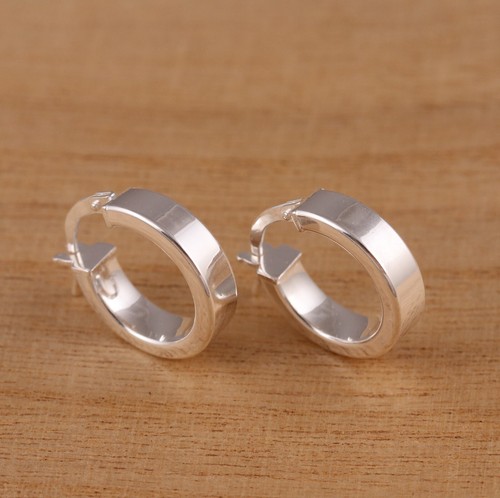 Sold 925 Sterlng Slver Plan Hugge Hoop Earrngs 24mm Dameter