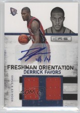 2010-11 Panini Rookies & Stars Signatures 8/49 Derrick Favors #3 Auto 2w4