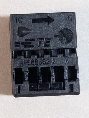 Lot of 1000 TE Connectivity 1-968562-2 MQS 10-Pin Automotive Connector Housings