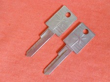 2 Vintage Lincoln Ignition Door Nos Key Blanks 1957 1958 1959 1960 2 Vintage Lincoln Ignition Door Nos Key Blanks 1957 1958 1959 1960