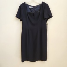 Maggy London Dress Women Size 14 Black Sheath Zip Slit Shoulder Pads LBD Career