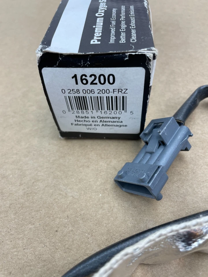 Датчик кислорода O2 16200 от оригинального производителя Bosch подходит для Volvo S80 2000-2001 2,9 л DOHC 2917 куб. см - Изображение 4 из 4