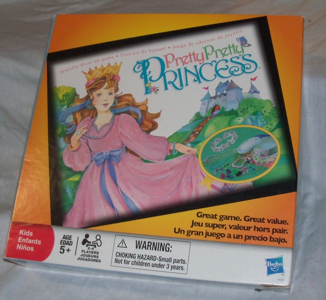 TOTALLY COMPLETE VTG Pretty Pretty Princess Board Game Hasbro Dress Up