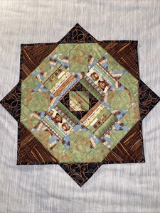 Handmade mini star quilt/patchwork/reversible/machine quilted-Wagon Trail Theme