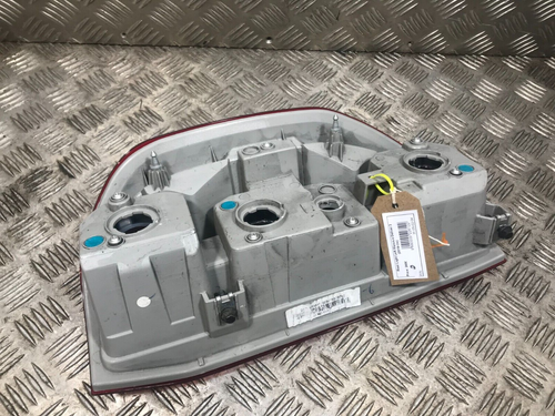 LDV Maxus EV30 eDeliver 3 2019-On Rear Light Left N/S GENUINE 8k - Picture 14 of 15