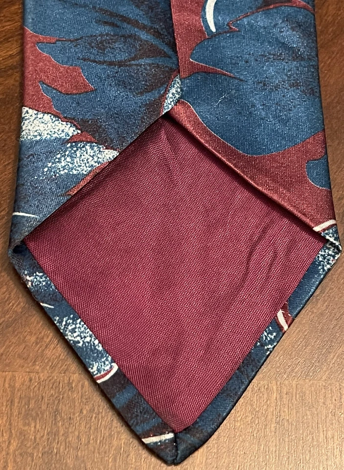 Corbata de cuello vintage de poliéster Buckingham para hombre hecha en EE. UU. Foto 2 de 4