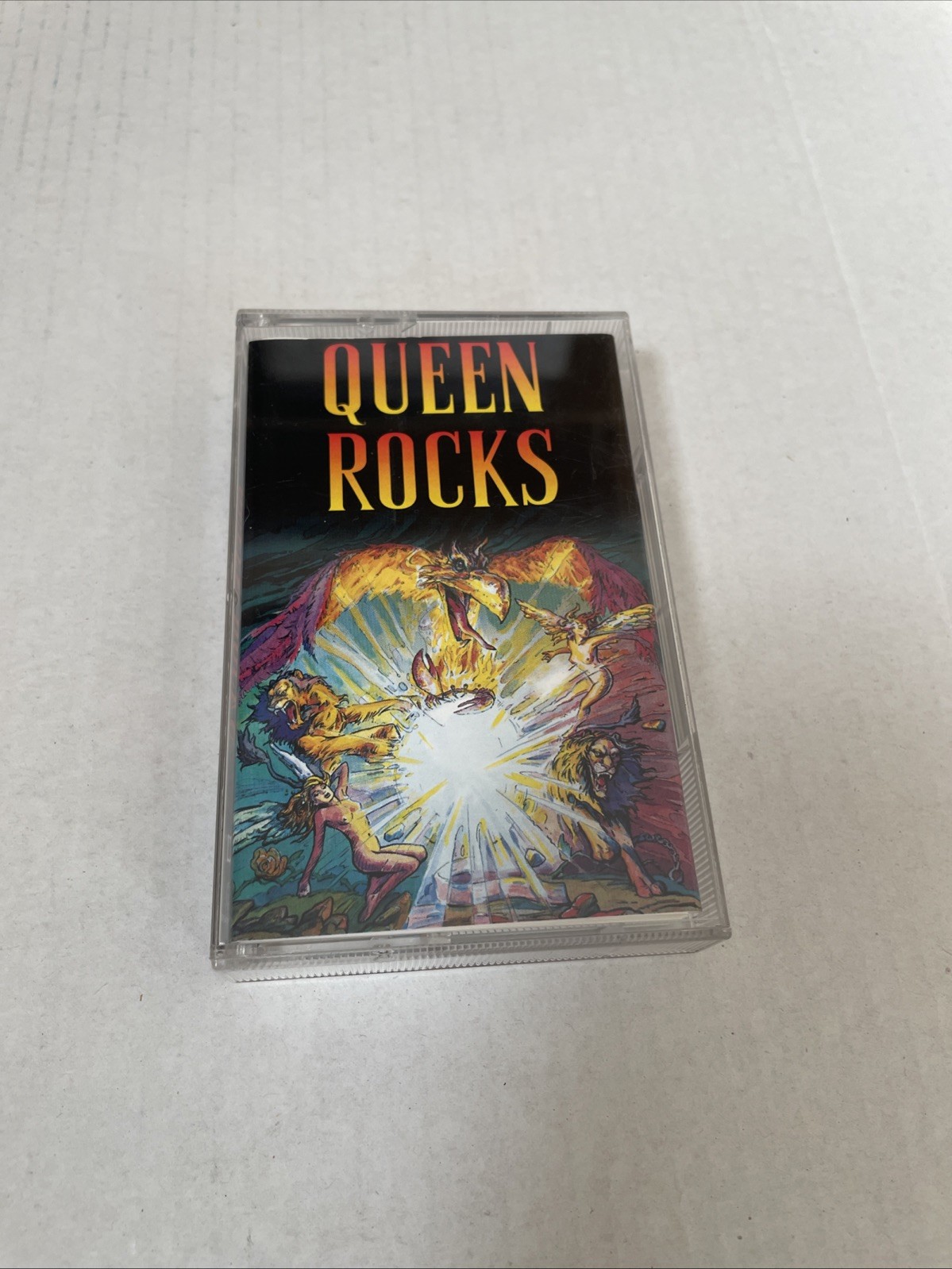 QUEEN - ROCKS - 1997 Cassette Album Vgc+/vgc+