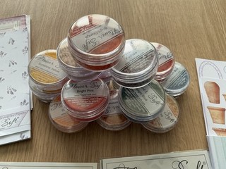 Lots Of Flower Soft Crafting With Rubber Stamps 15 Assorted Pots And Papers