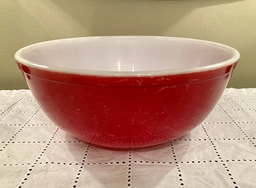 Vintage Pyrex 404 RED 4 Qt. Large 10" Nesting Mixing Bowl Primary Color USA
