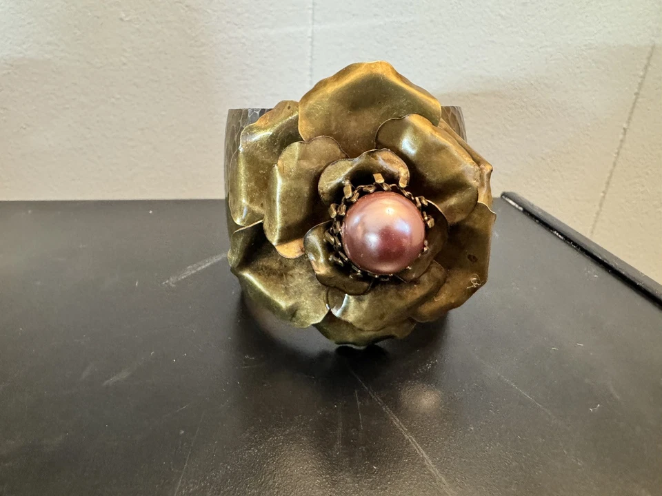 Pulsera Brazalete Ollipop Oro Latón Dulce Romance Esculpido Flor Rosa Perla Foto 3 de 4