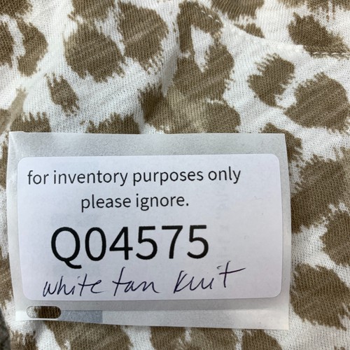 Old Navy Everywear Knit T-Shirt Women's XXL Short Sleeve White Tan Animal Print - Picture 7 of 7