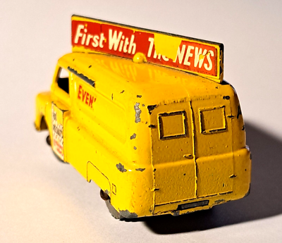 MATCHBOX N°42 BEDFORD PAPERS VAN 1957 Powerhouse Collection - Toy