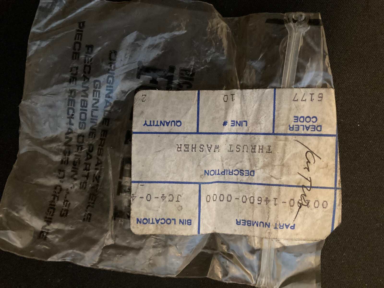 Ferrari 208,288,308,328 - Thrust Washers Pair of Two  Oem Part.
