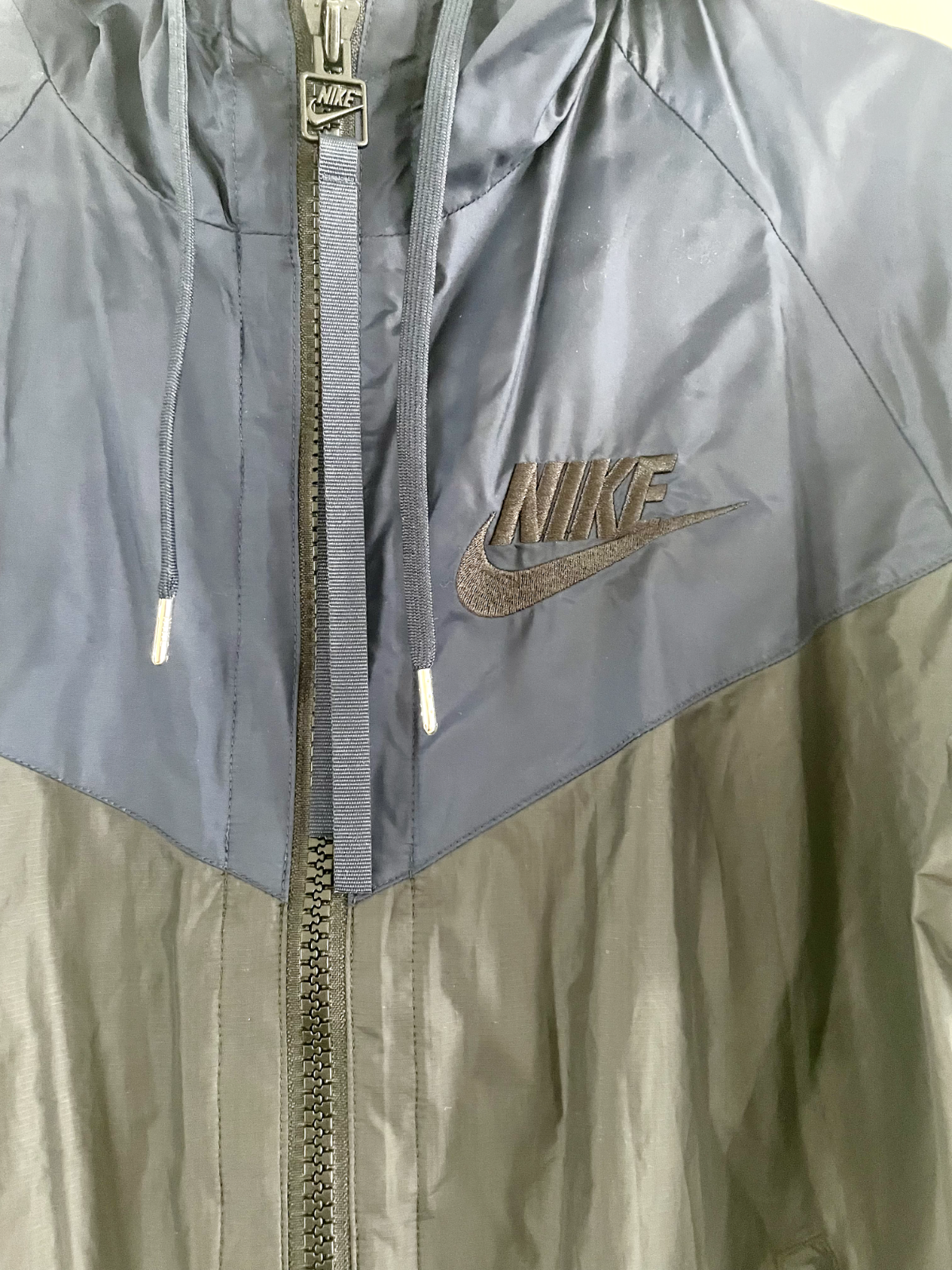 Taglia S Windrunner donna con cappuccio Sacai x NikeLab autunno 2015