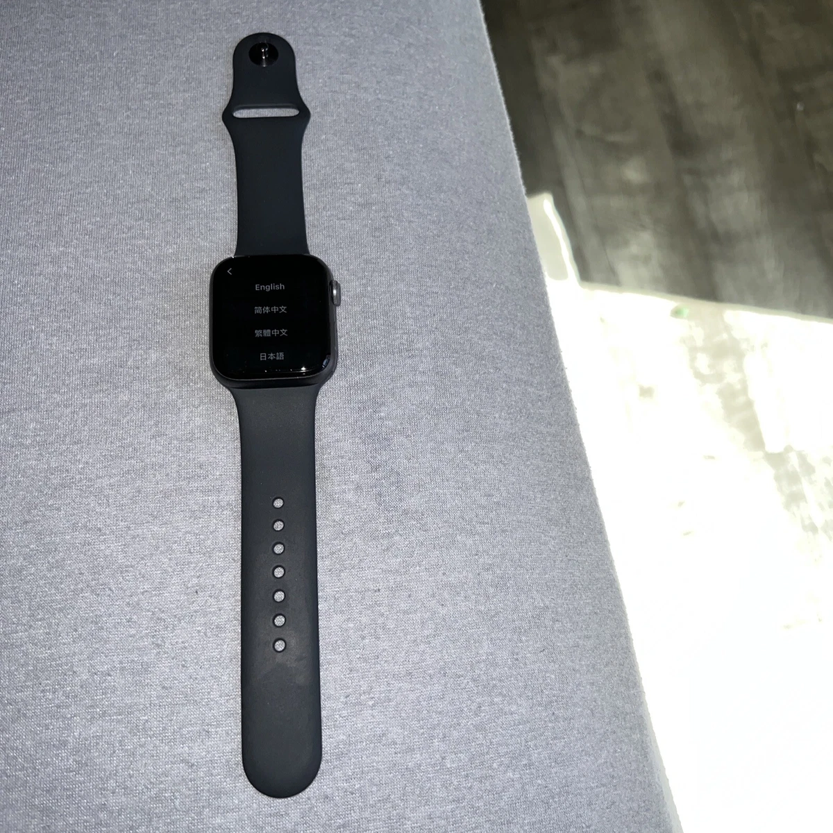 Apple Watch Series 4-44mm Aluminum & Ceramic Case Ion-x Glass