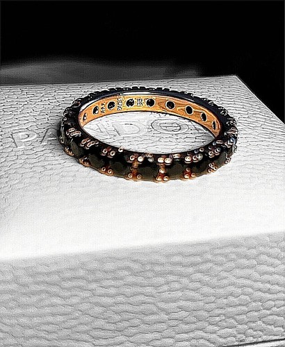 PANDORA BLACK SPARKLING ROW ETERNITY RING, STERLING SILVER S925ALE, WITH POUCH - Picture 6 of 7