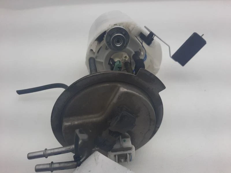 Conjunto de bomba de combustible 09-14 CADILLAC ESCALADE ESV 19299715 Foto 4 de 4