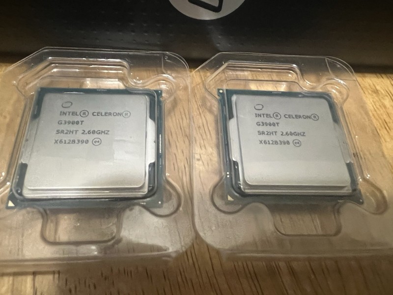 Lot of 2 Intel Celeron G3900T 2.60GHz Dual-Core LGA1151 CPU Processor 2MB L3