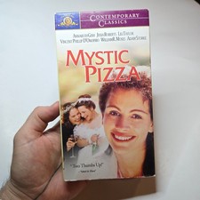 VTG Mystic Pizza Julia Roberts 1988 VHS MGM UA Home Video Color 104 Min Rated PG