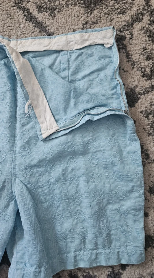 Shorts texturizado azul feminino vintage década de 1950 década de 1960 com zíper lateral tamanho pequeno - Imagem 4 de 4
