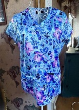 Mariposa Satin like Fabric Blue Floral Scrub Top, Size Small