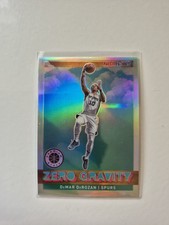 2019-20 Panini Hoops Premium Stock DeMar DeRozan Zero Gravity Prizm Holo #4 NBA