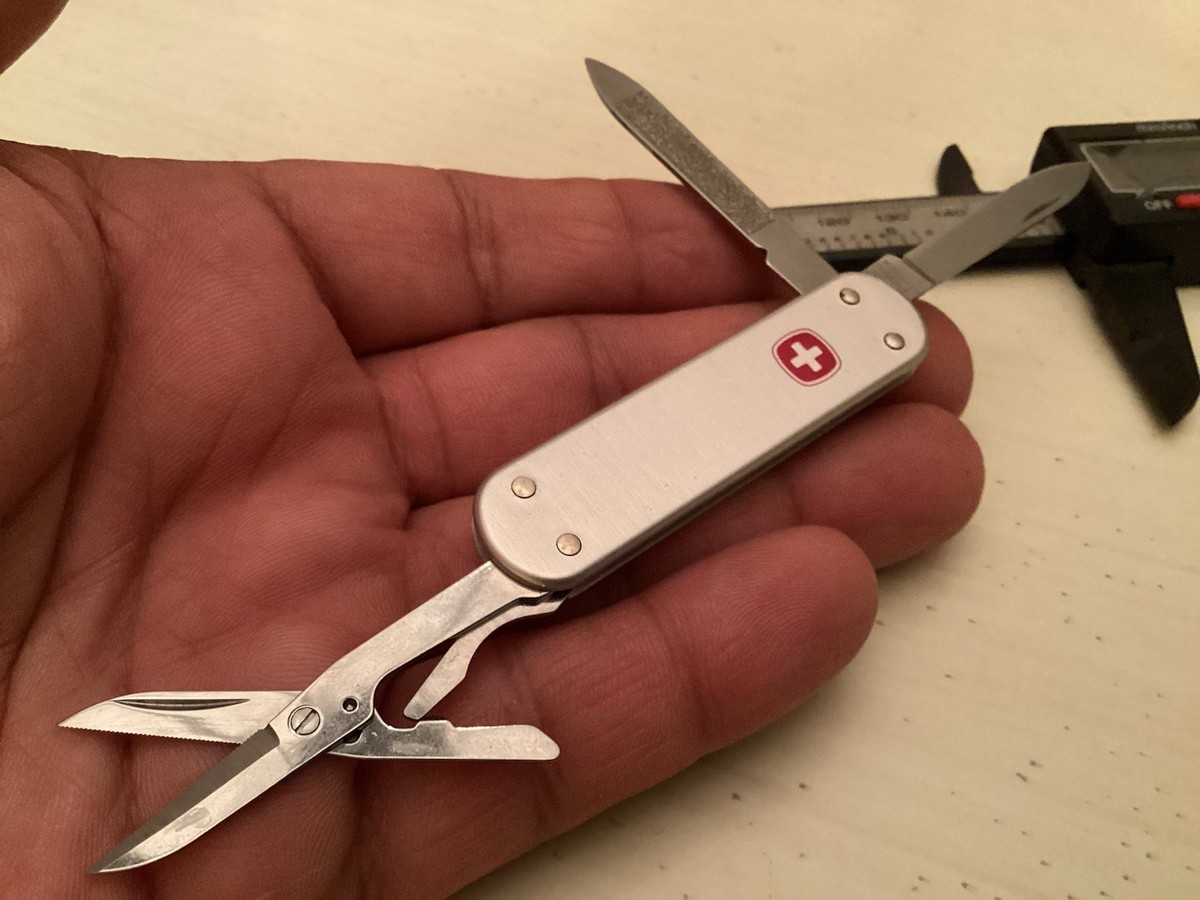 VICTORINOX MONEY CLIP SWISS ARMY TOOL NEW NEVER USED | eBay