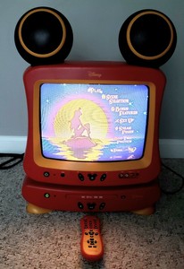 Disney Mickey Mouse With Speaker Ears Crt Tv 13 Dt1350 C W Dvd Player Remote Ebay