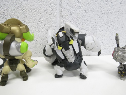 Overwatch Cute But Deadly Figure Lot Orisa Winston Reinhardt - Picture 5 of 6