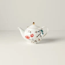 Lenox China SPRIG & VINE White Covered Teapot - N/O