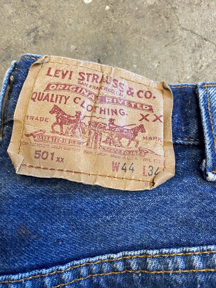 Vintage Levis 501 XX Blue Denim Jeans Made in USA Tag size 44x34 measure 40x32