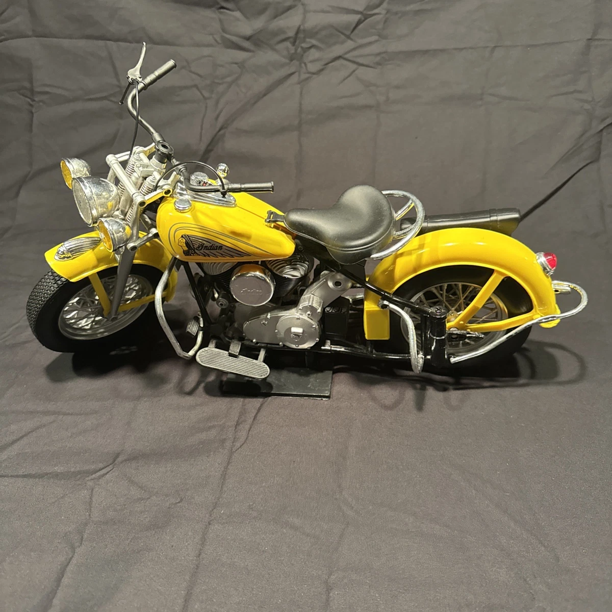 1948 Indian 1:6スケールモデル　最終お値下げ 1:6 Indian Diecast Motorcycles & ATVs for sale | eBay