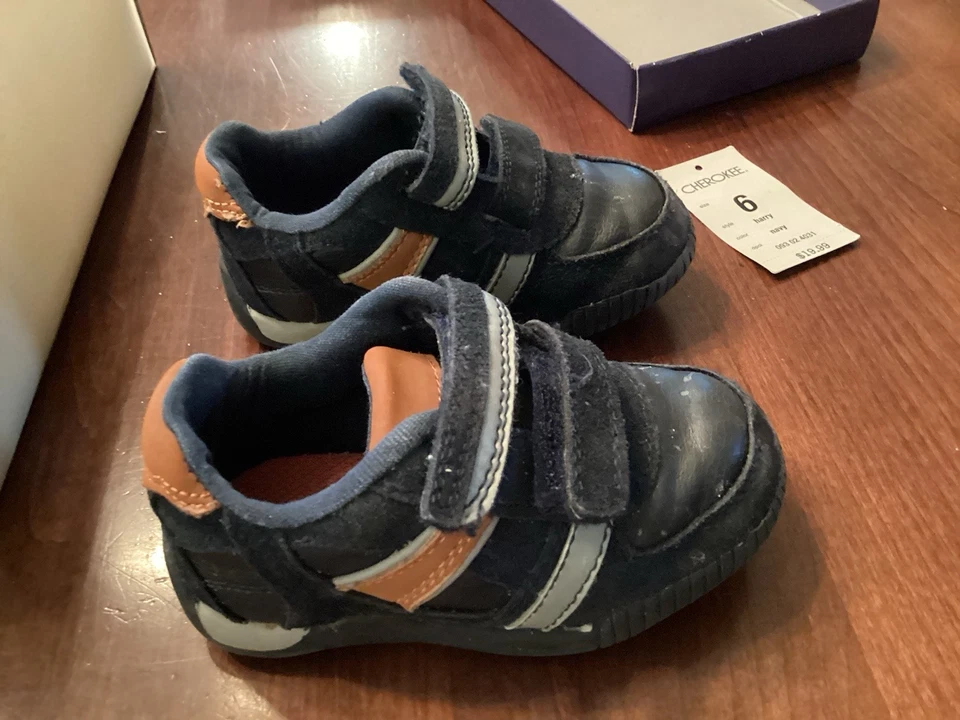 Cherokee Toddler Shoes Size 6 Harry Navy - Image 2 of 4