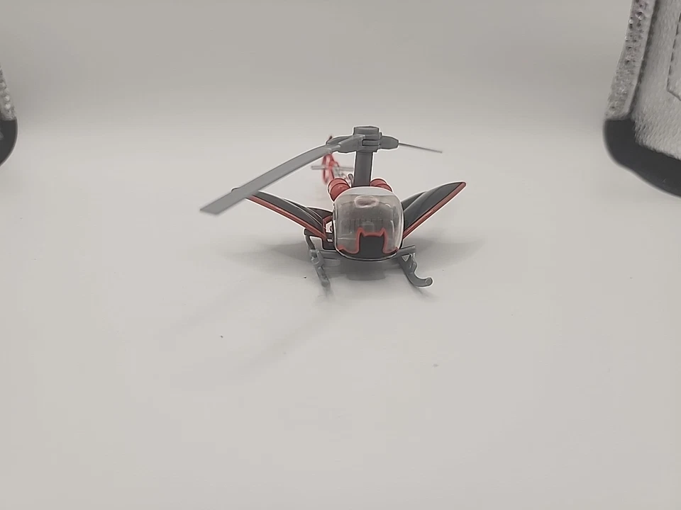 2015 Hot Wheels Batman Batcopter DC COMICS - Image 2 of 4