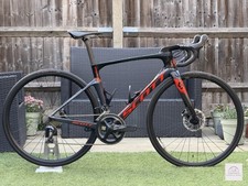 £1445 Scott Foil Disc Size: 52cm Carbon Road Bike Shimano Ultegra Ginat Trek