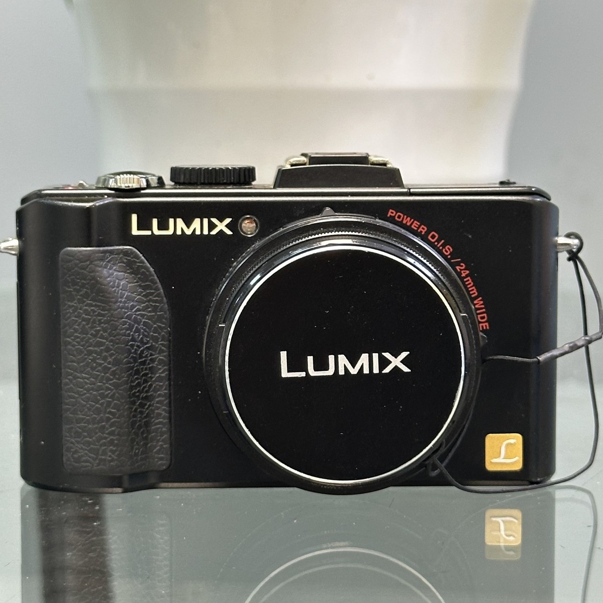 Panasonic LUMIX DMC-LX5 10.1MP 3.8X Optical Zoom Digital Camera